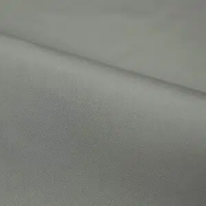 3735